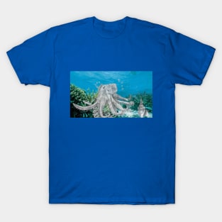 Octopus on the Seabed T-Shirt